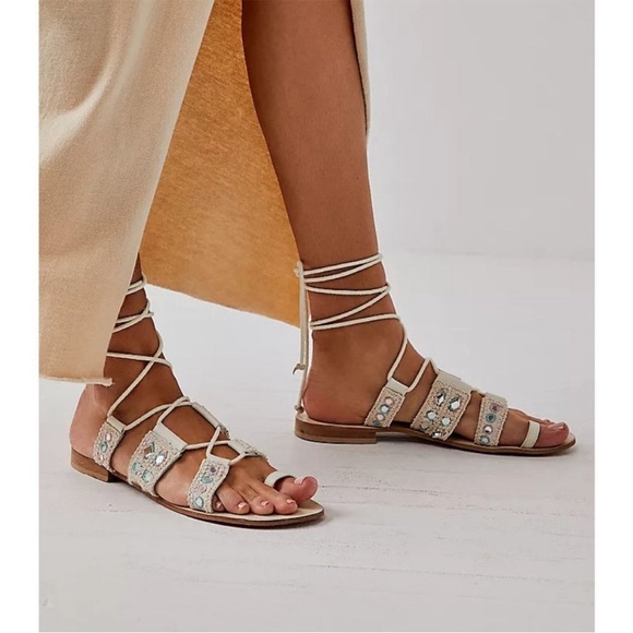 FREE PEOPLE NWOB Mantra Mirror Sandals / Natural - Picture 1 of 12